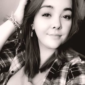 Meet your Posher, Corinna